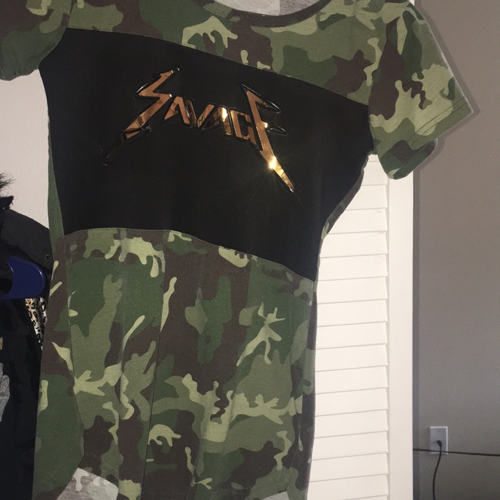 Nice army shirt that have savage on it